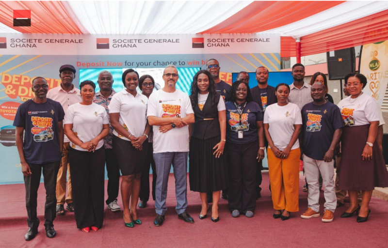 Fig. 1 Executives and Staff of SG Ghana, Representatives of NLA and some Customers of the Bank