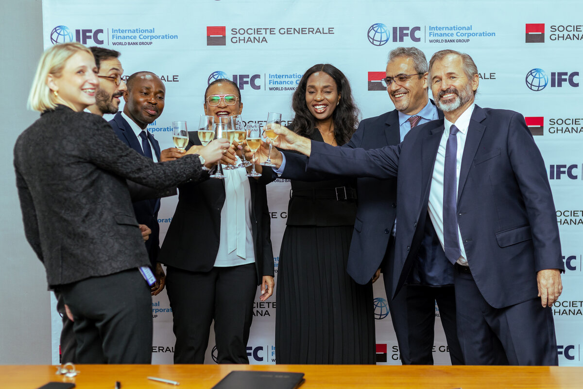 IFC Signing