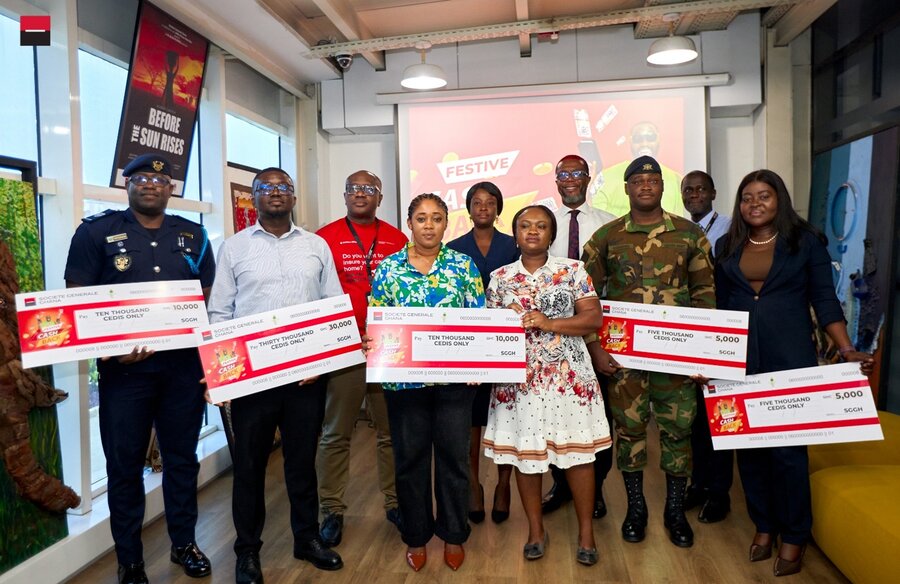 Fig 1. Some winners of Festive Cashback Promo with some Heads of Department of SG Ghana